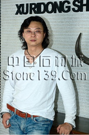 旭日東升設計策劃機構創始人兼創意總監 施旭東