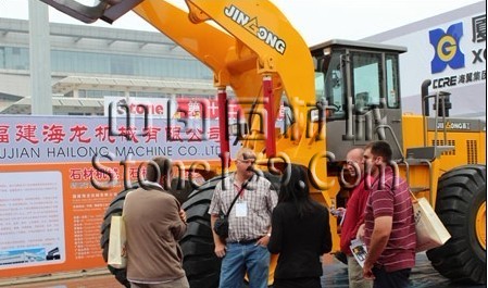 福建晉工機(jī)械廈門(mén)展會(huì)