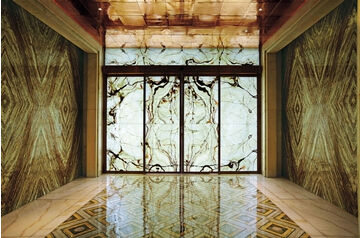 今年的展會除邀請國內(nèi)外企業(yè),主辦方還將邀請國際知名設(shè)計師出席石材設(shè)計論壇,共同探討裝修市場發(fā)展。作為全國百名優(yōu)秀室內(nèi)建筑師、中國室內(nèi)設(shè)計十大年度人物之一的著名設(shè)計師梁建國,將在會上作為代表發(fā)表主題演講。