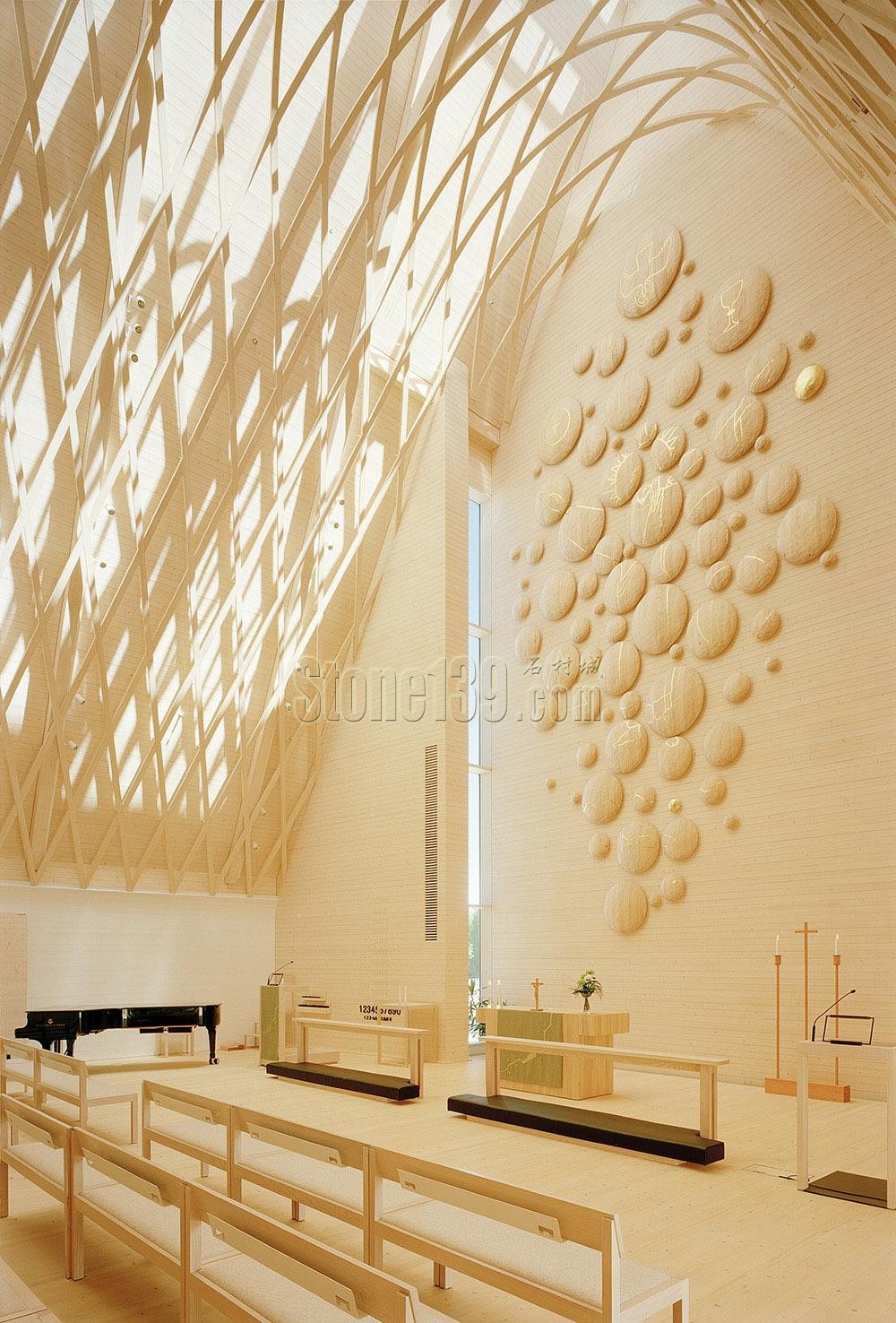 201507231357735358.jpg 全世界20座因石材而生輝的最美教堂