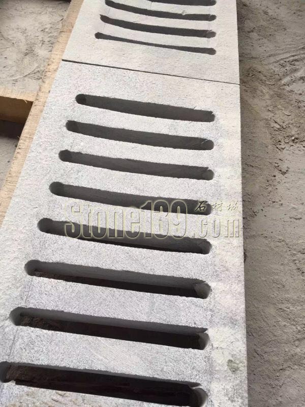 長泰萬盛石材經營芝麻黑花崗巖地鋪石、路延石、薄板、壁石、車止石