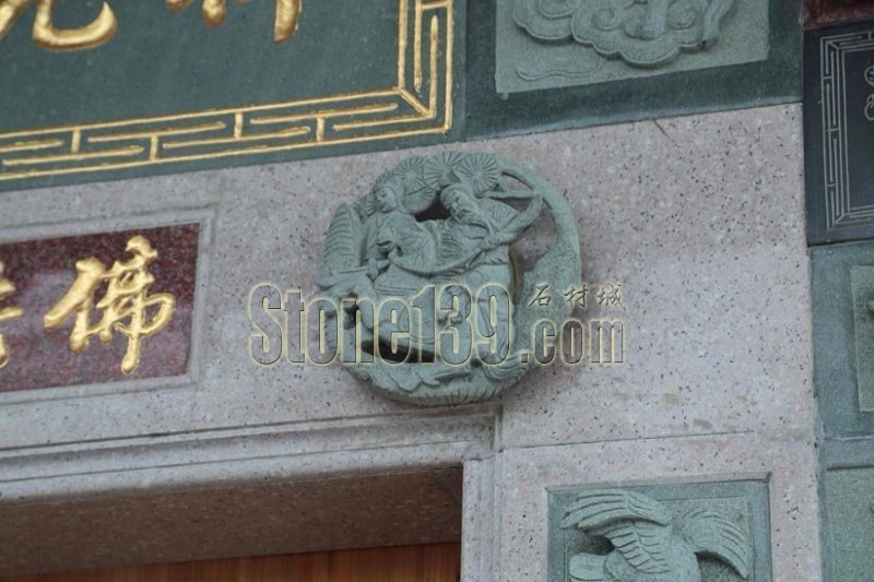 青石是寺廟浮雕建筑常用的石材