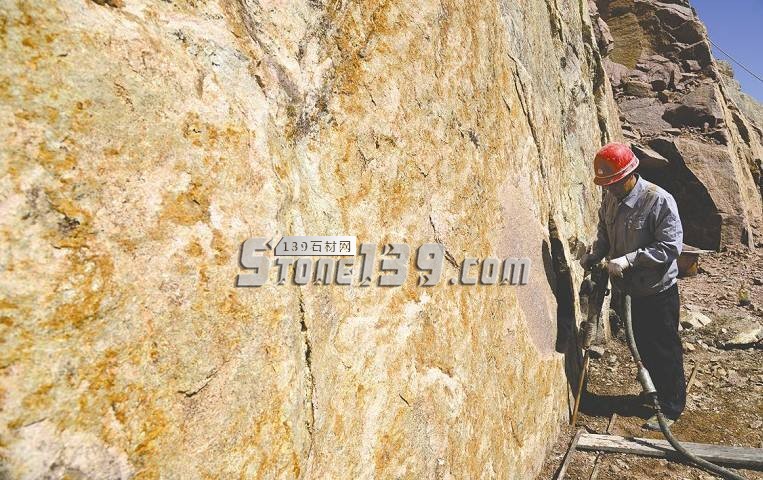 我是一個做石材的 我還在做石材的路上