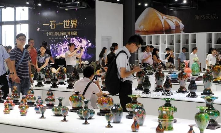 福建省旅發委、經信委相關領導實地考察水頭知名石材企業