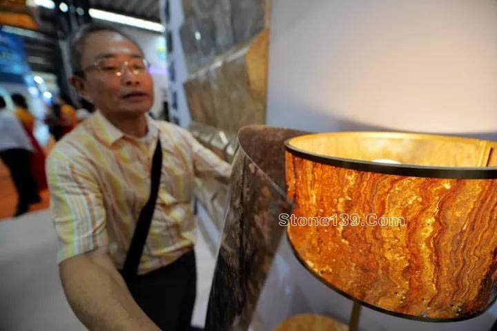 厲害了南安!石材做得比紙薄,能彎曲還能制成手表 石材做得比紙薄,能彎曲還能制成手表