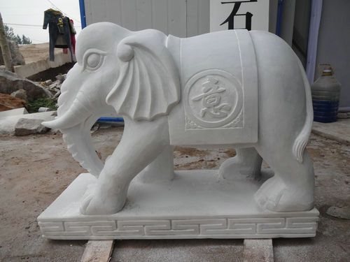 惠安石雕廠家為您講解手工雕刻石雕大象的優劣