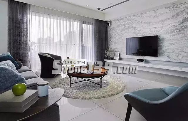 各種風格的石材電視墻讓人眼花繚亂