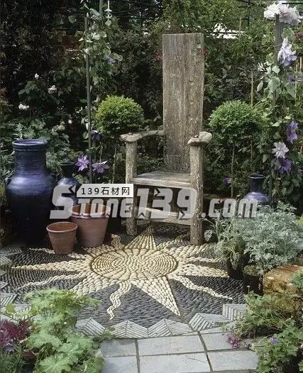 實用與藝術感并存&mdash;鵝卵石的鋪裝應用