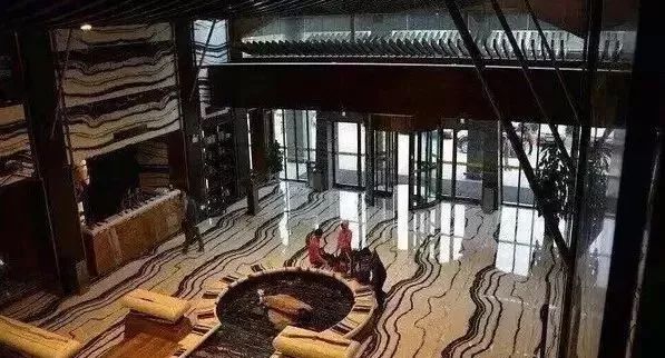 禪意十足的國石經典——熊貓白大理石