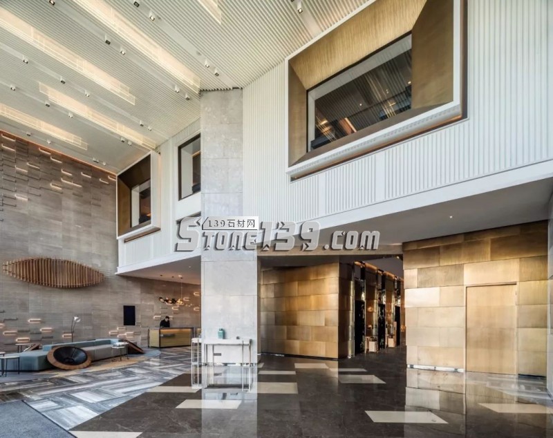 大理石與現代文化碰撞城市新記憶