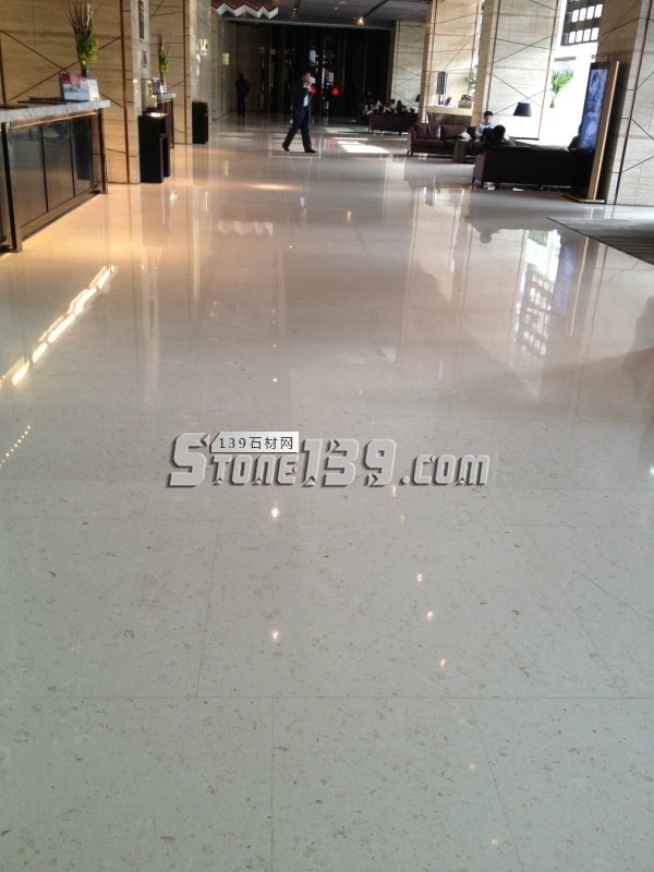 貝金米黃來(lái)自克羅地亞的(淺色)米黃系大理石