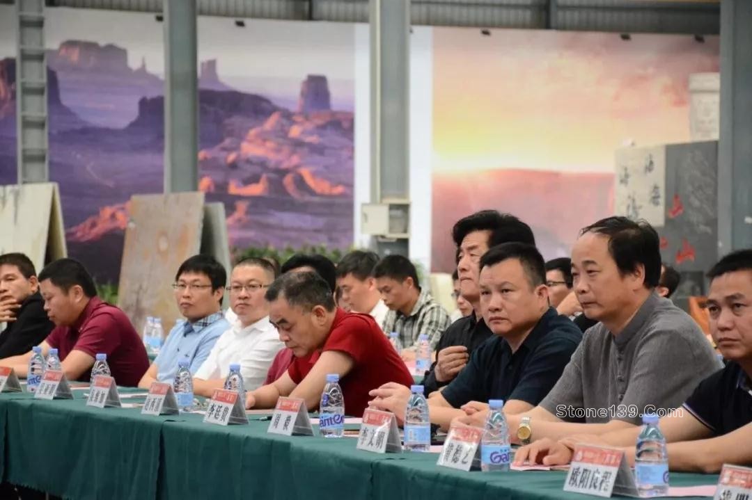 “福能世界石都藝創(chuàng)中心文化藝術(shù)節(jié)”在水頭閃耀啟動(dòng) 福能達(dá)人石舉辦水頭石材文化藝術(shù)節(jié)