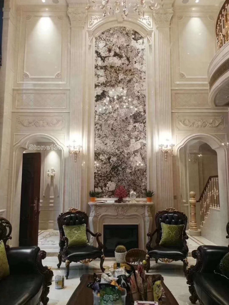 復式樓挑高躍層石材背景墻