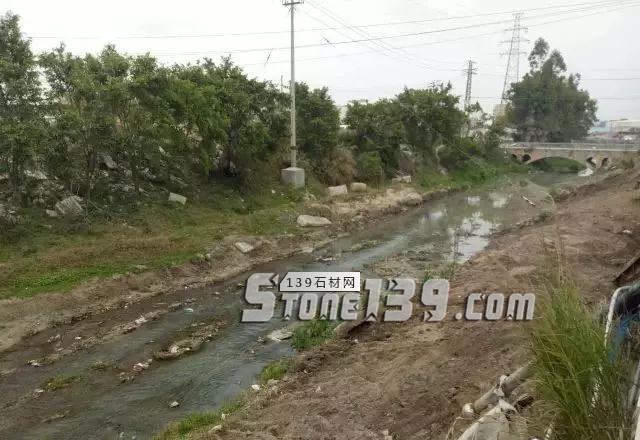 福建南安市石井鎮(zhèn)召開環(huán)保督查“回頭看”整改工作會(huì) 石井鎮(zhèn)召開環(huán)保督查“回頭看”整改工作會(huì)現(xiàn)場(chǎng)