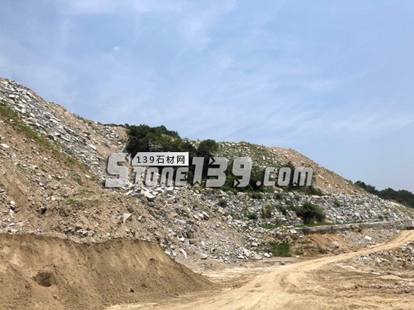 江西都昌縣因存在石材礦山未落實環境問題被中央環保督察組通報 都昌縣石材礦山生態破壞嚴重