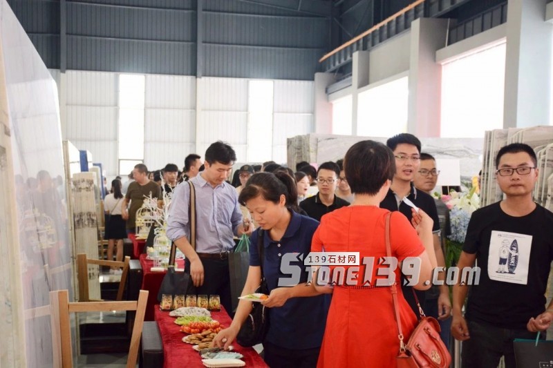 錦瀚石材·STA外貿多彩板倉正式開業