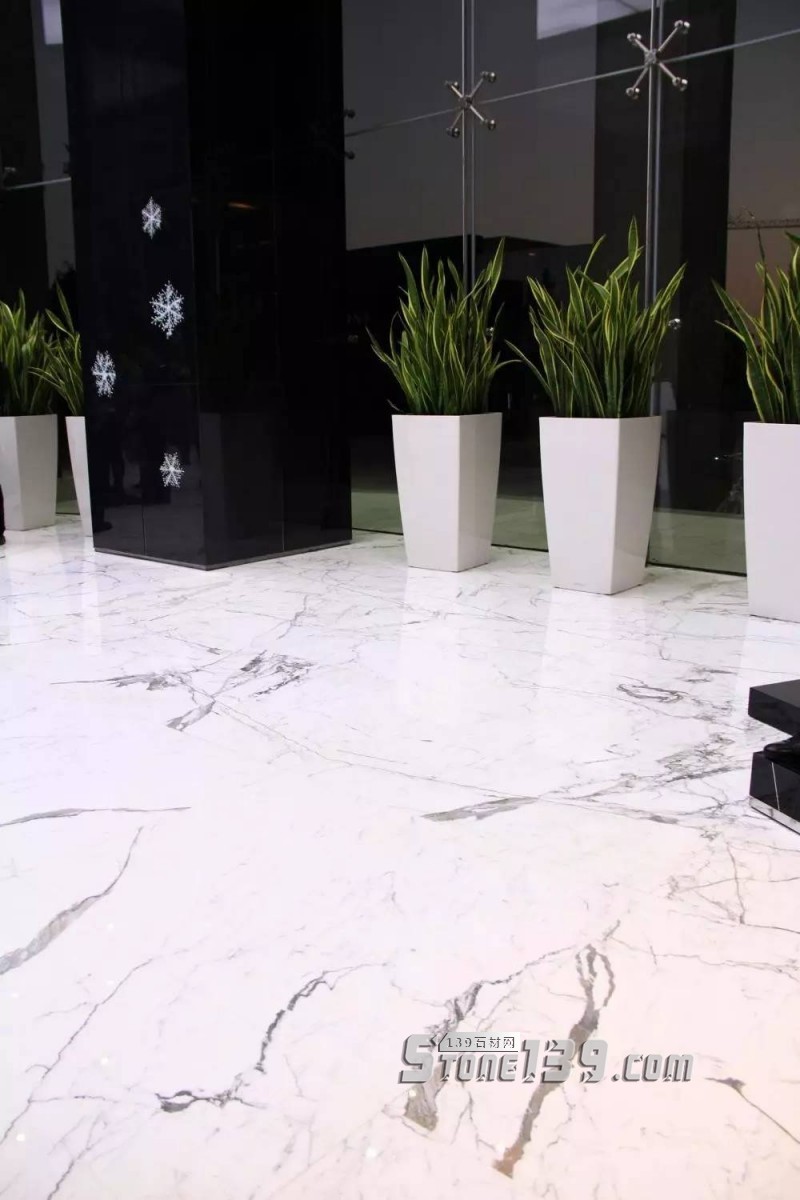 雪花白大理石經典裝飾設計案例-感受奢華紋理之美