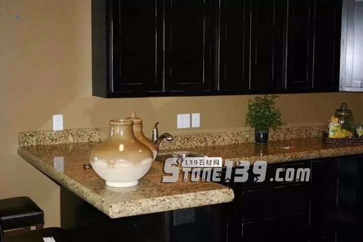 花崗巖櫥柜臺面