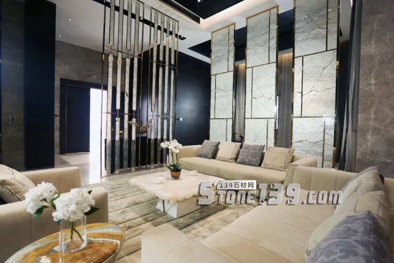 凌云玉石董事長(zhǎng)甘傳輝:當(dāng)玉石生活美學(xué)到來(lái)