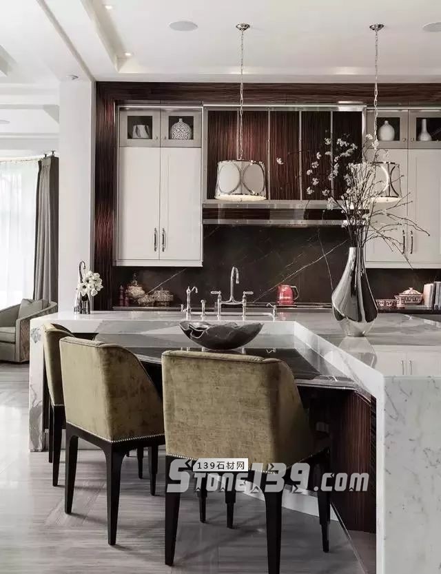大理石是奢宅不可缺的元素 即走在豪宅領(lǐng)域最前沿的設計