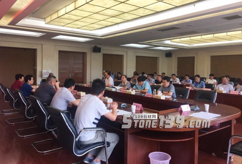 中國石材協(xié)會(huì)考察組為麻城石材產(chǎn)業(yè)發(fā)展把脈!