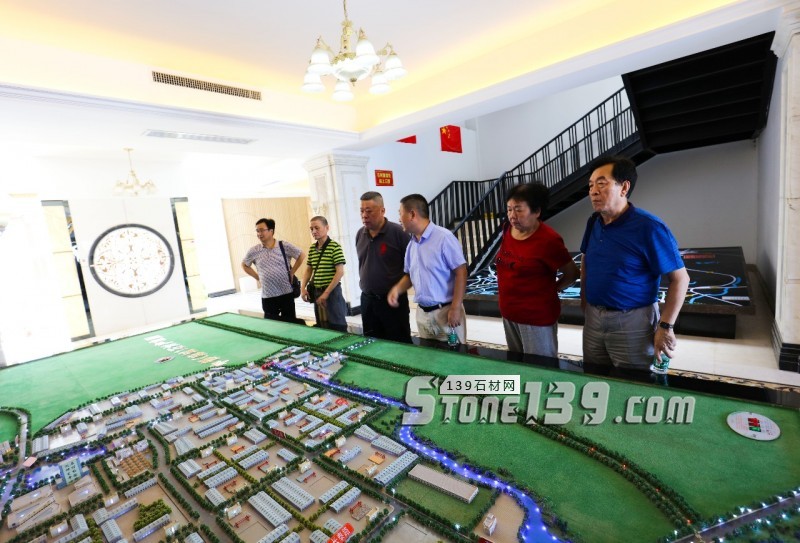 中國石材協(xié)會(huì)考察組為麻城石材產(chǎn)業(yè)發(fā)展把脈!