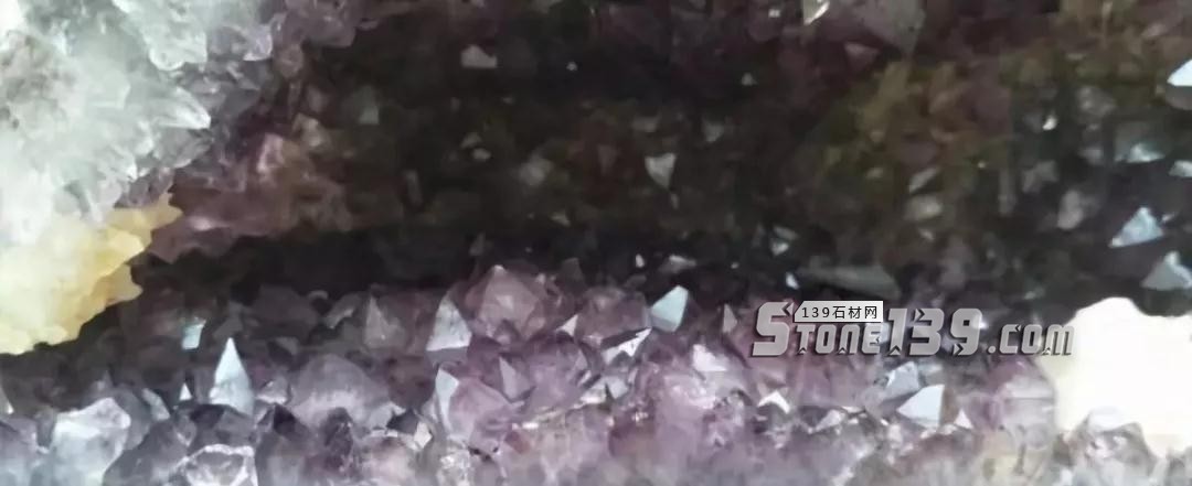 2018全國石材礦山大會在鎮寧中國(安順)石材城召開 2018全國石材礦山大會現場