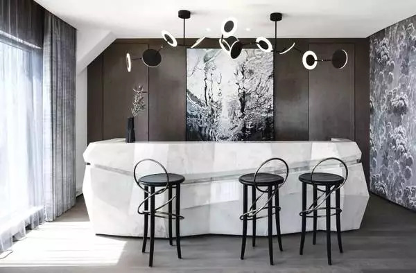 大理石+金屬，輕奢風的最佳cp