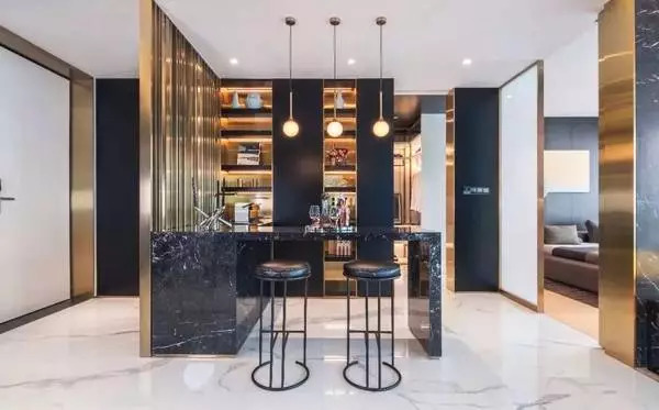 大理石+金屬，輕奢風的最佳cp