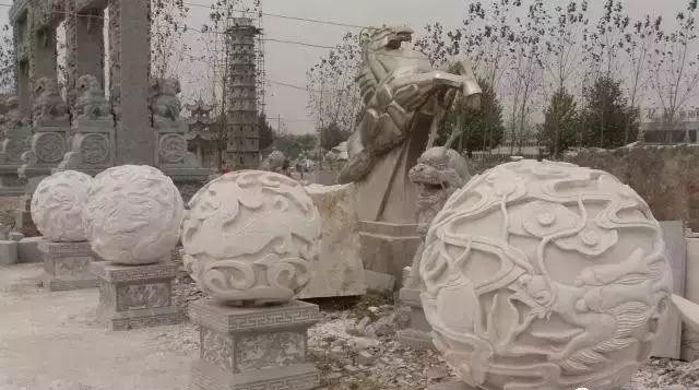 石雕龍球、圓球及浮雕