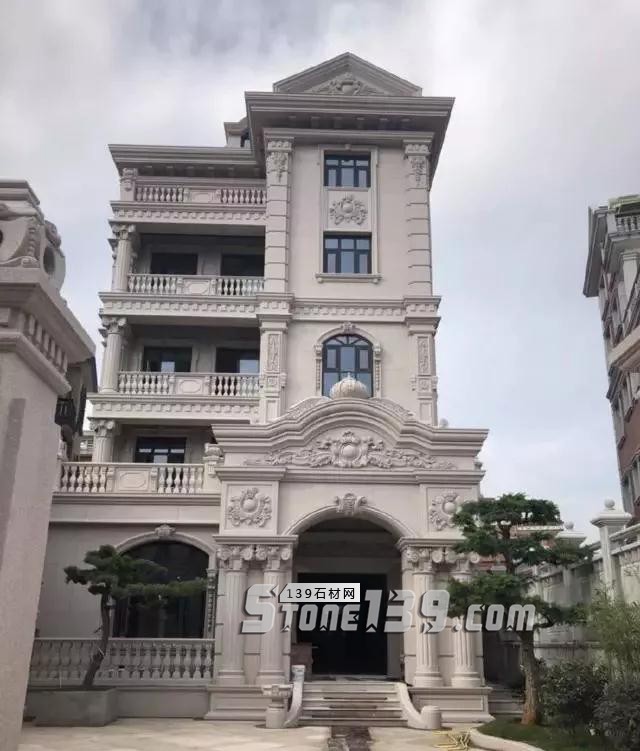 不要小看農村,石材別墅消費起來也是很大一個工程量 農村石材別墅