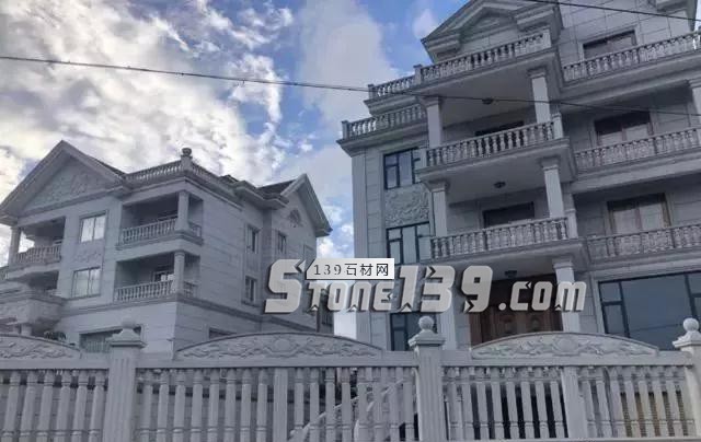 不要小看農村,石材別墅消費起來也是很大一個工程量 農村石材別墅