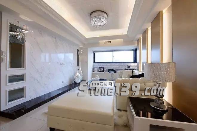 大理石背景墻,在現(xiàn)代家居裝飾中,為什么更受青睞?