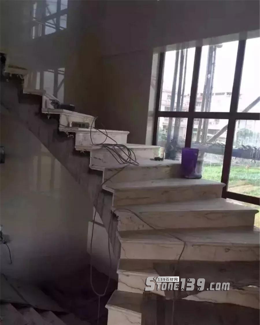 為什么旋轉樓梯一定要用石材？