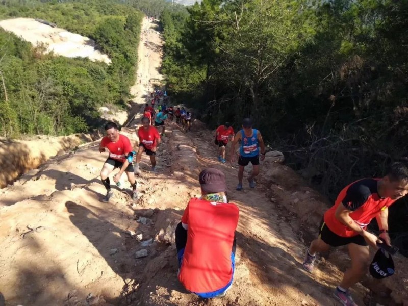 2018年·中國水頭“水頭之星杯”山地半程馬拉松賽圓滿落幕