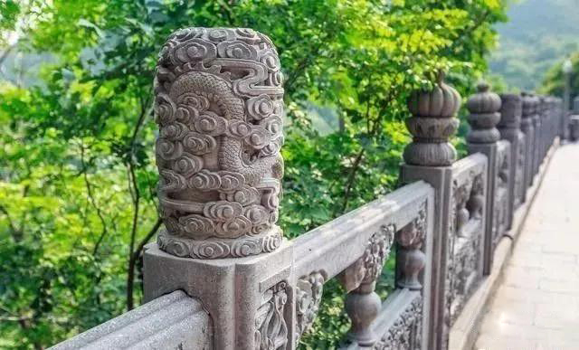 “名動天下”的石雕欄桿作品(附圖) 中國古老石材工程之石雕橋欄桿 承載著千年的歷史與文化