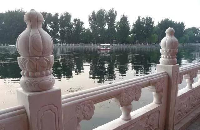 “名動天下”的石雕欄桿作品(附圖) 中國古老石材工程之石雕橋欄桿 承載著千年的歷史與文化