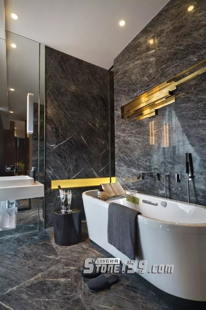 廚衛(wèi)空間的大理石裝飾設(shè)計欣賞