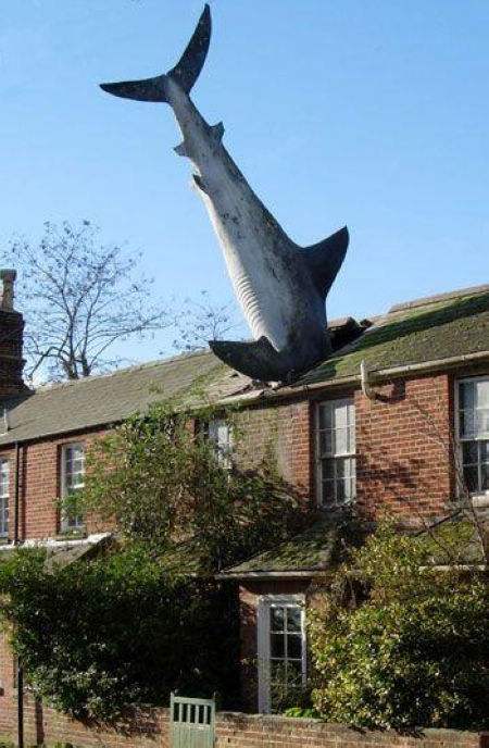 街頭雕刻藝術除了石材還有這么多原來