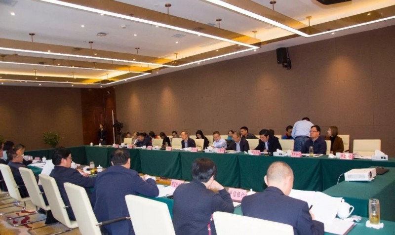 貴州安順市市領(lǐng)導(dǎo)到中國(guó)（安順）石材城調(diào)研，推動(dòng)產(chǎn)業(yè)向高端化、集群化發(fā)展！