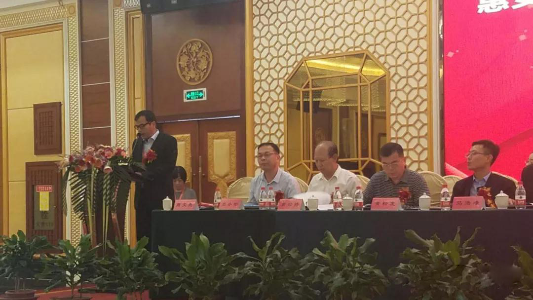 福建惠安縣石雕石材協會換屆大會圓滿舉行 福建惠安縣石雕石材協會換屆大會現場