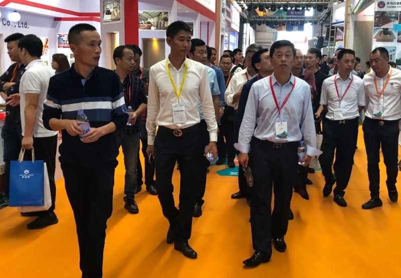 麻城市委副書記、市長蔡緒安蒞臨第十九屆中國(南安)水頭國際石材博覽會