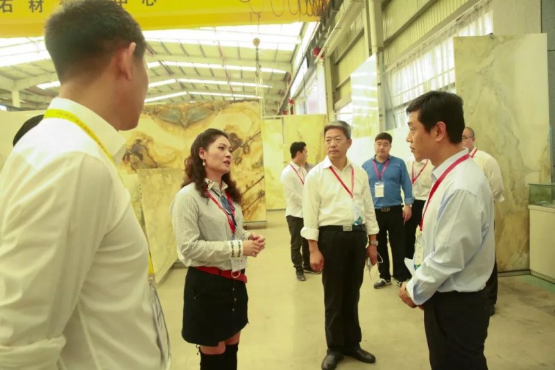 麻城市委副書記、市長蔡緒安蒞臨第十九屆中國(南安)水頭國際石材博覽會