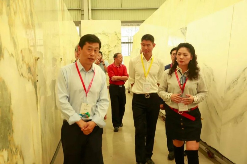 麻城市委副書記、市長蔡緒安蒞臨第十九屆中國(南安)水頭國際石材博覽會