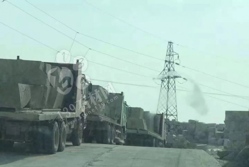 湖北隨州石材業(yè)國(guó)家鼓勵(lì)發(fā)展的產(chǎn)業(yè)集群!且黃金麻可以下料了!