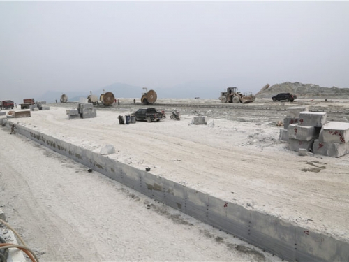 湖北羅田芝麻灰礦山及案例