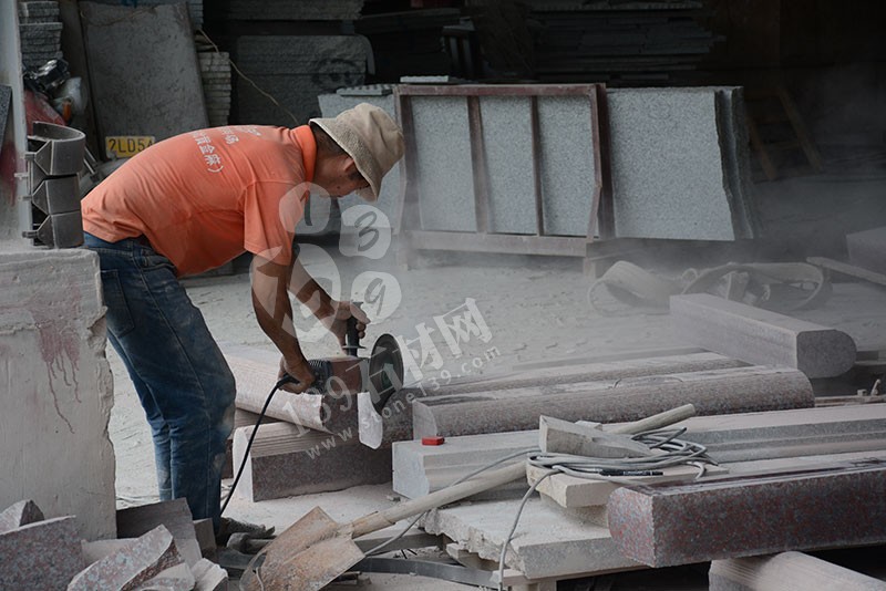 年底了，拖欠我的石材款，可以給我了嗎？（感動無數人）