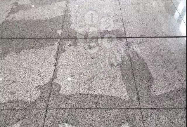 如何消除石材地板的“熊貓眼” 花崗巖地面熊貓眼護理