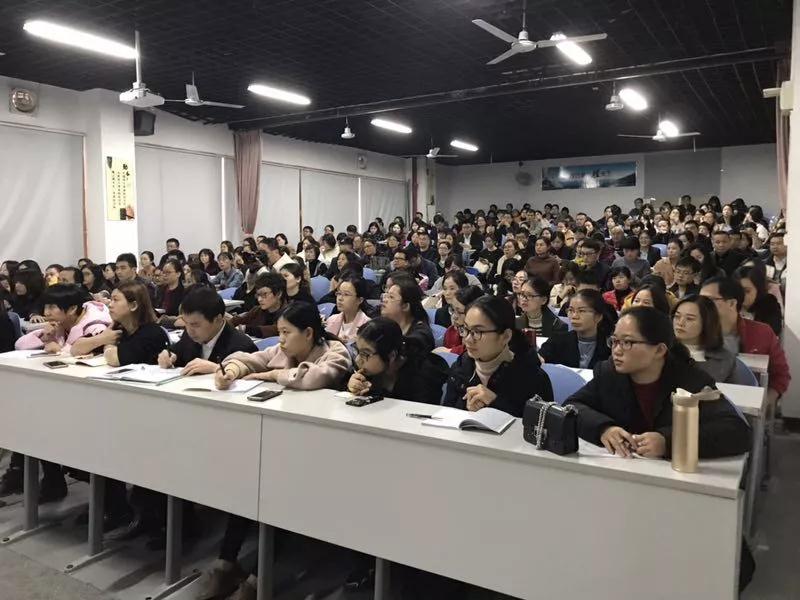 福建水頭鎮(zhèn)舉辦石材行業(yè)個人所得稅專項扣除專場培訓(xùn)會 石材行業(yè)個人所得稅培訓(xùn)