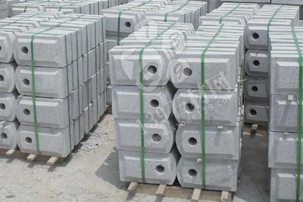 湖南平江縣榮發石材主營花崗巖小冰花、湖南芝麻灰（灰麻）石材